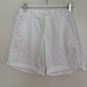 GAP white chino shorts